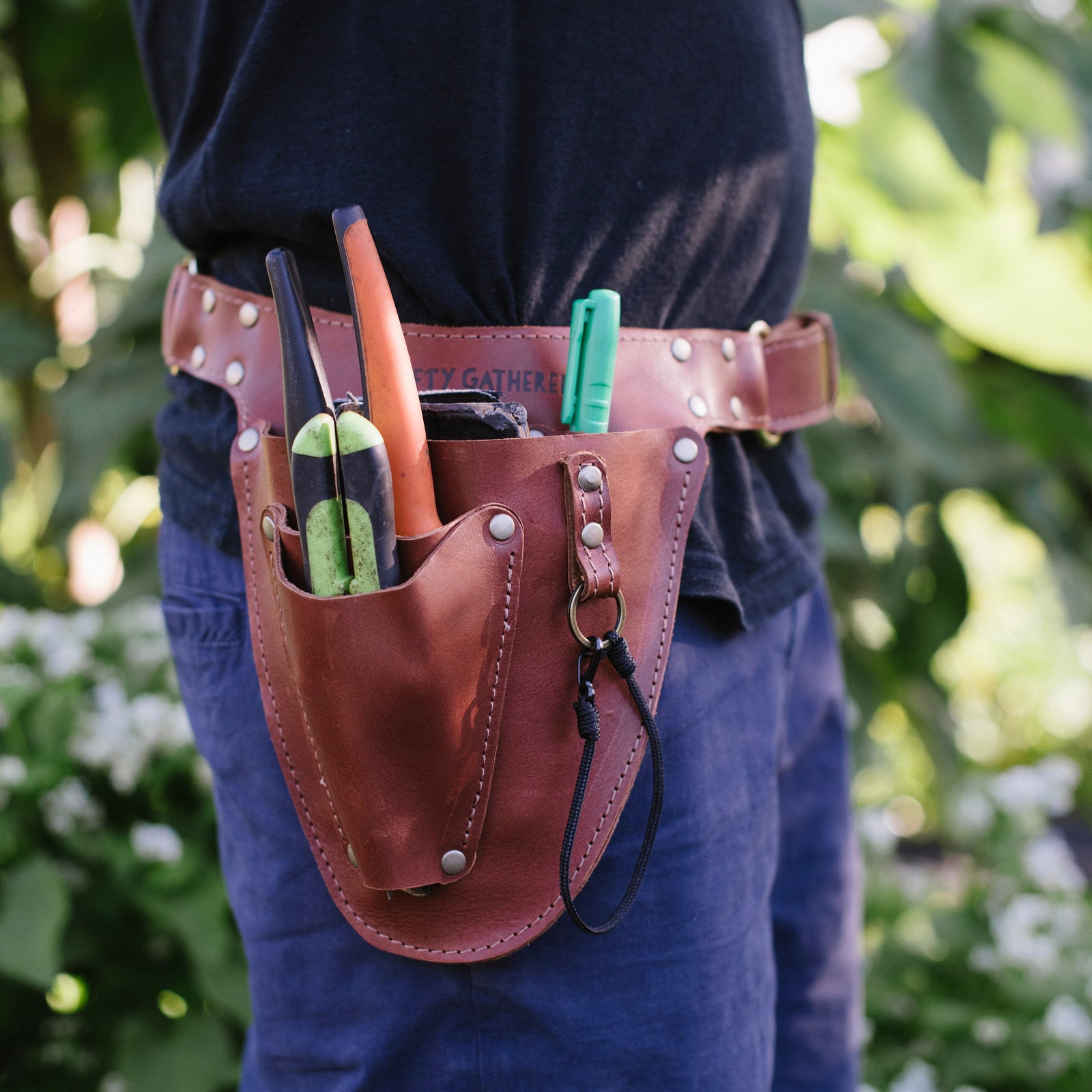 Garden belt leather handmade